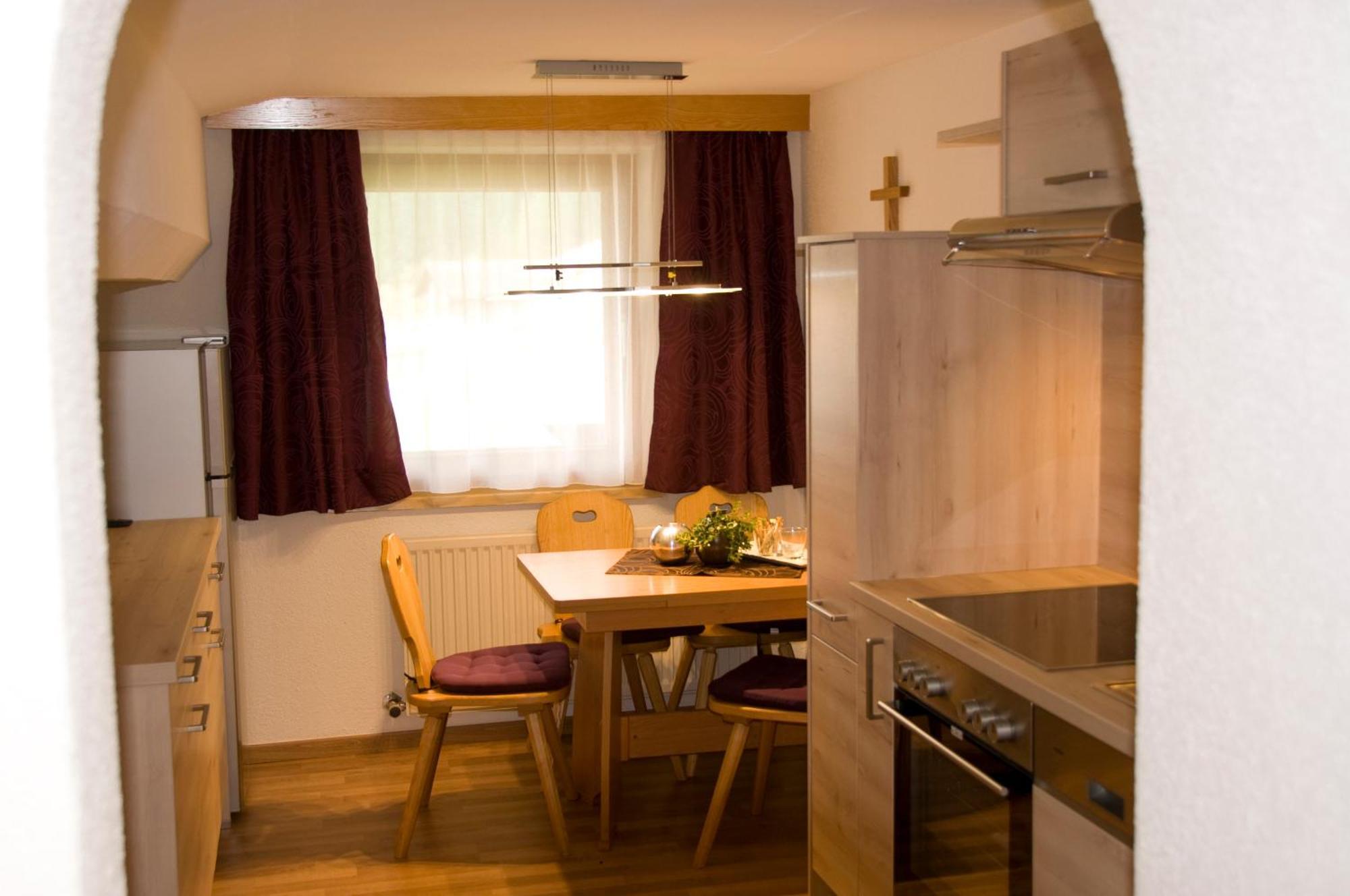 Apartamento Haus Astoria Sankt Leonhard im Pitztal Exterior foto