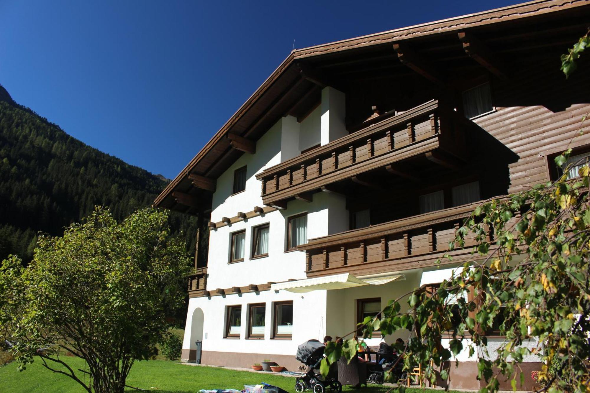 Apartamento Haus Astoria Sankt Leonhard im Pitztal Exterior foto